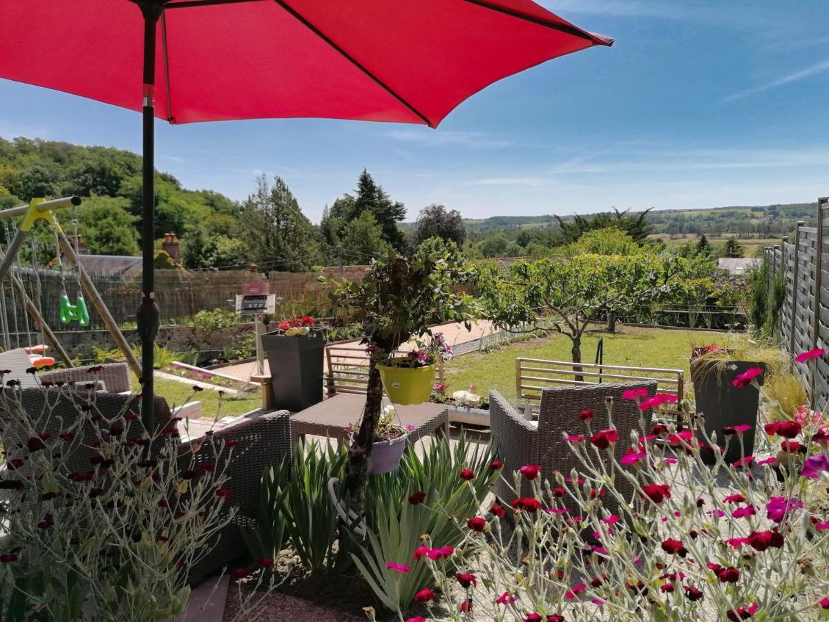 Gites Les Petits Chateaux Bourre Bagian luar foto
