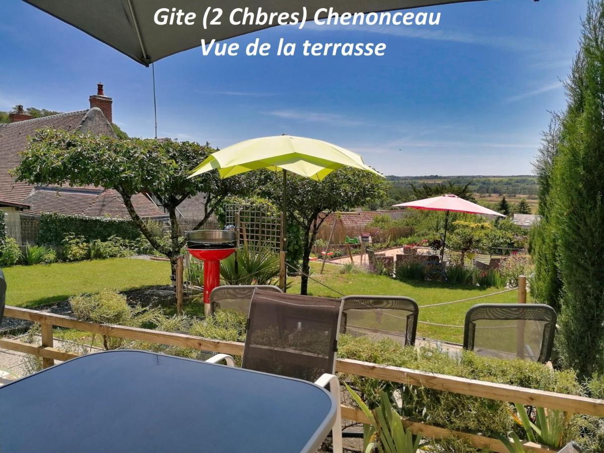 Gites Les Petits Chateaux Bourre Bagian luar foto