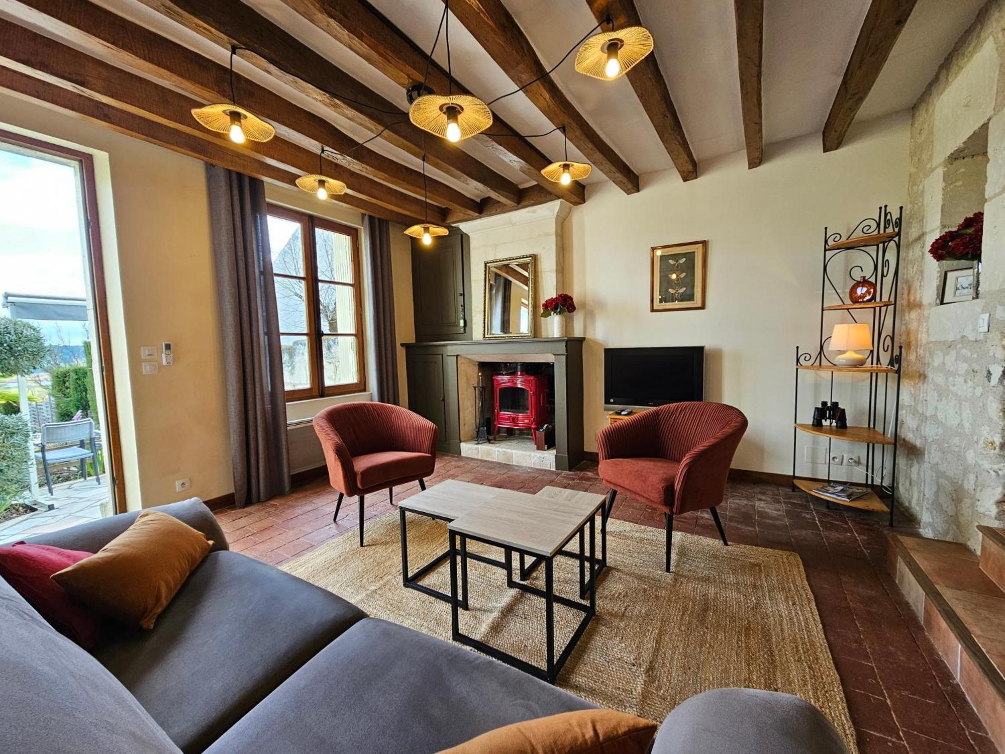 Gites Les Petits Chateaux Bourre Bagian luar foto